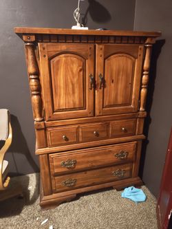 Solid wood Armoire
