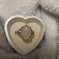 .925 Moonstone Ring