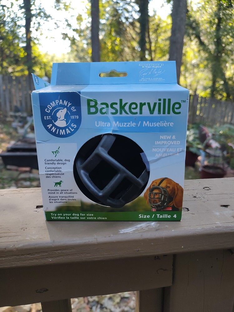 Muzzle - Baskerville - Size 4 Large For Dogs Never Worn