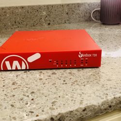 WatchGuard Firebox T20 Firewall / Router + VPN + Total Security Suite