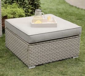 Outdoor Ottoman