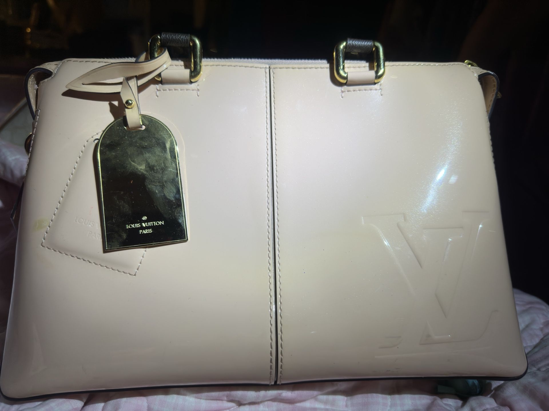 LV