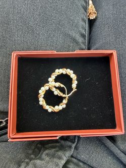 Gold Twisted Pearl Hoop Earrings 10k gold
