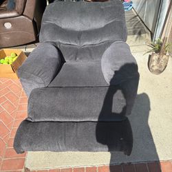 Free lounge chair