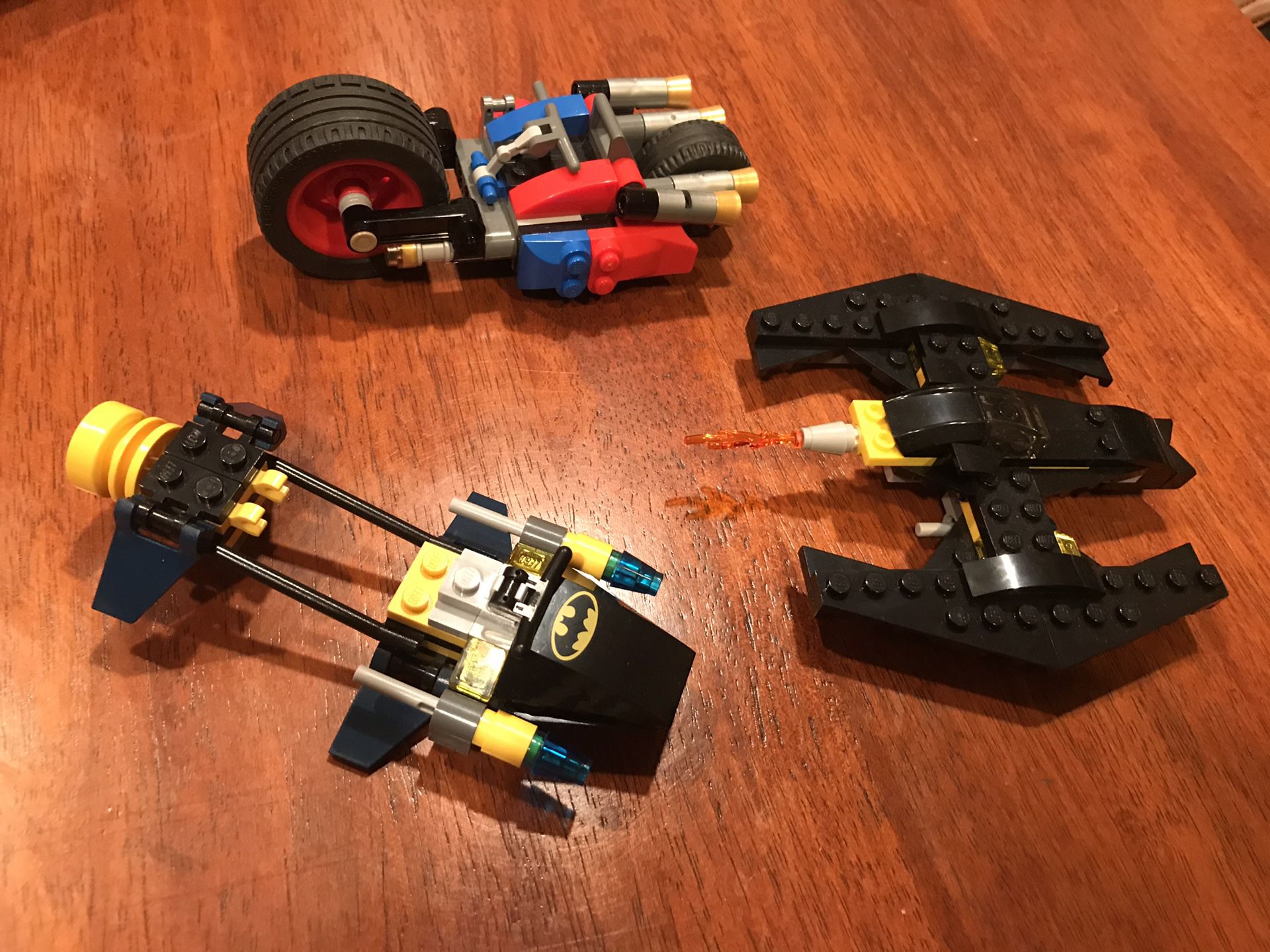 Batman Legos Complete DC Comics plus Batman MiniFigure