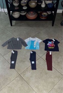 Old Navy Toddler Girl’s Leggings and T-Shirts, Size 12-18 Months