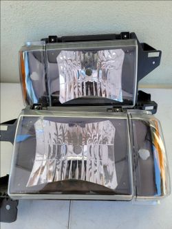 Ford F150 F250 F350 Bronco Headlights Luces Micas Calaveras Faros Faroles Focos Headlamps 87-91