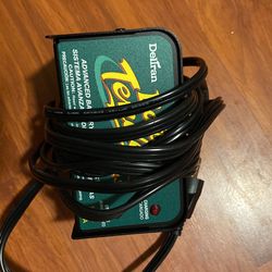 Deltran Battery Tender plus 