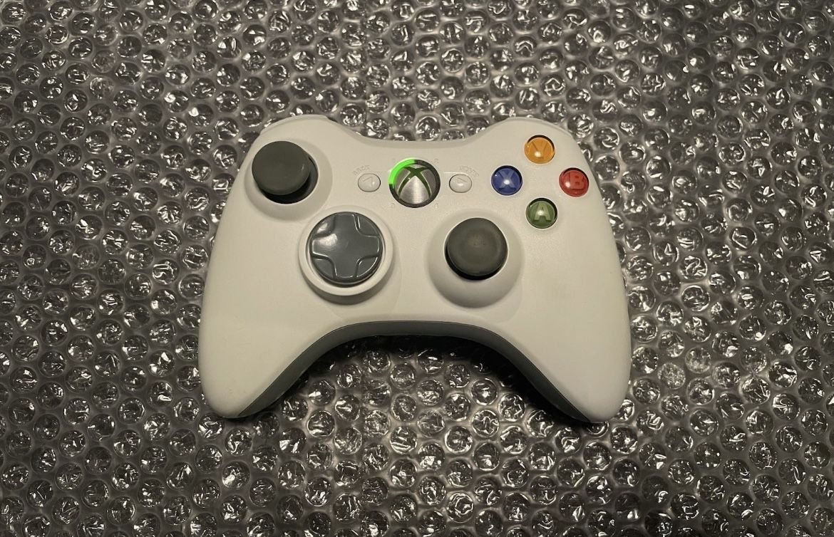 Xbox 360 White Controller