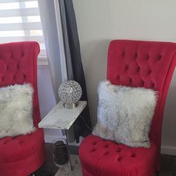 Set of 2 Red Velvet Tufted Accent Chairs – Modern Glam Style