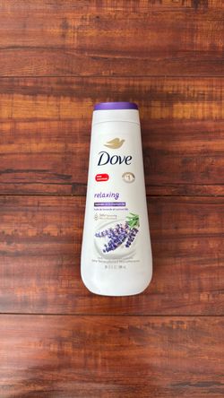 Dove RELAXING 24 Hr Renewing Body Wash; LAVENDER OIL And CHAMOMILE Scent; 20 oz