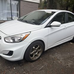 2017 Hyundai Accent