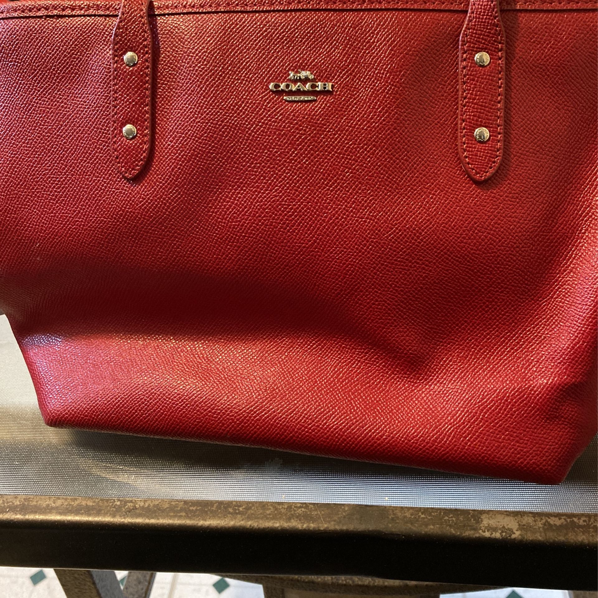 Handbag