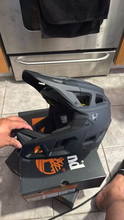Demon Motor-cross full protection helmet
