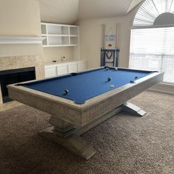 Pool Table (Excellent Condition)