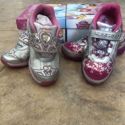 New Stride Rite Disney Princess Light Up Shoes, Skechers NEW Light Up Shoes