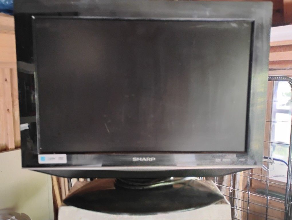 Television With DVD Player