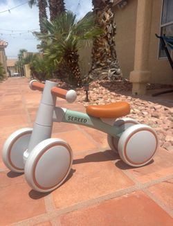 NEW SEREED Balance Bike / Toddler Ride-On Bike (12-24 Months)
