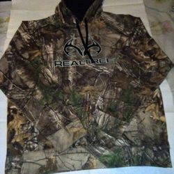 Realtree Camouflage Hoodie Size 42/44
