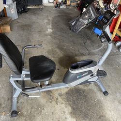 Sit down exercise bike
