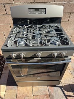 Very Nice Gas Stove GE