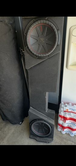 Kicker 12 sub with box