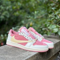 Air Jordan 1 x Travis Scott  Pink 