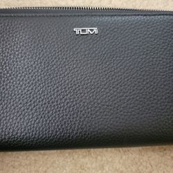 Tumi Travel Wallet 