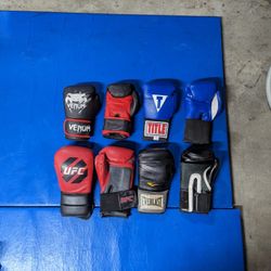 Boxing Gloves 