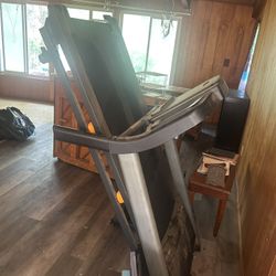 Free Treadmill
