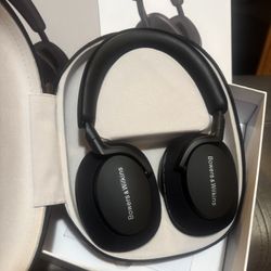 Bowers & Wilkins Px7 S2 Noise Cancelling Bluetooth Headphones • Bluetooth Audiophile Wireless, 30Hr Battery, Crystal Clear Audio 