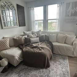 Sectional Couch 