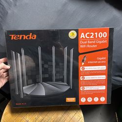 Tenda AC2100 Dual Band Gigabit WiFi Router – New Sealed