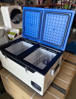 75L Down Under Dual Zone Portable Fridge-Freezer 33”x20.5”x18.5”H