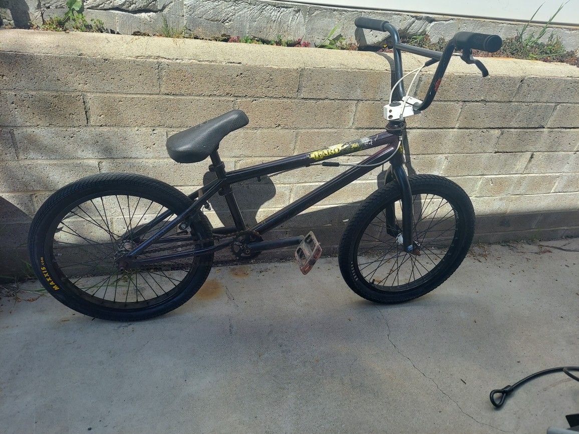 Haro X4 20.5 " Bmx Bike