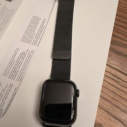 Apple Watch Series 8 41mm (Wireless & Cellular) Stainless Steel
