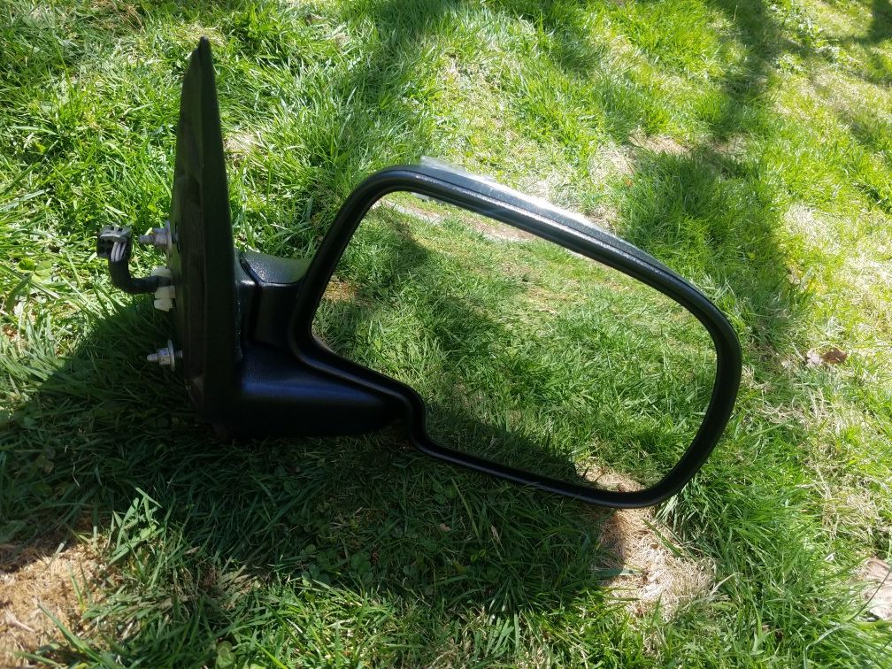 Brand new mirror passenger side