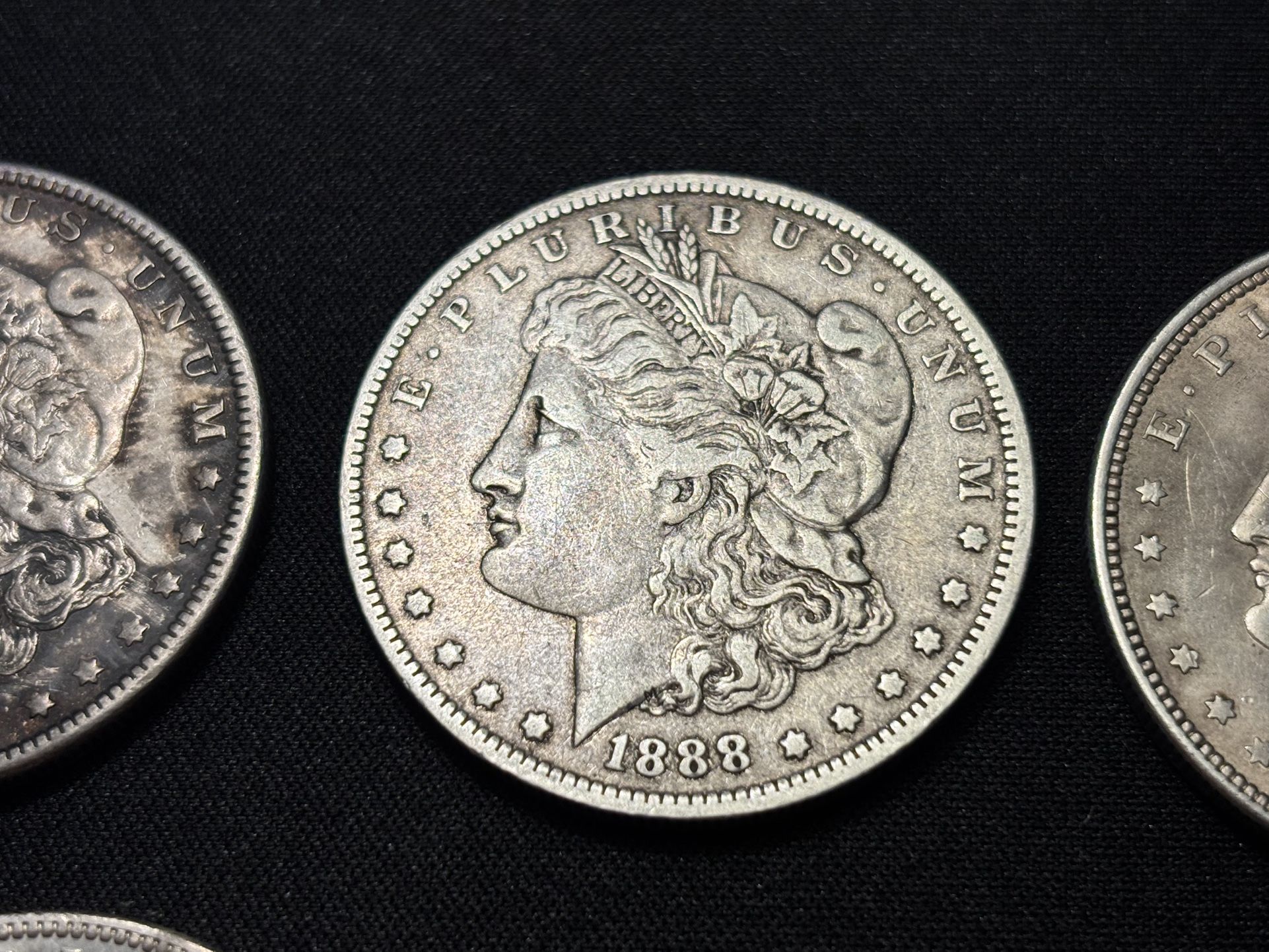 HARD DATE 1888-O MORGAN SILVER DOLLAR 90% SILVER BEAUTIFUL COLLECTORS COIN