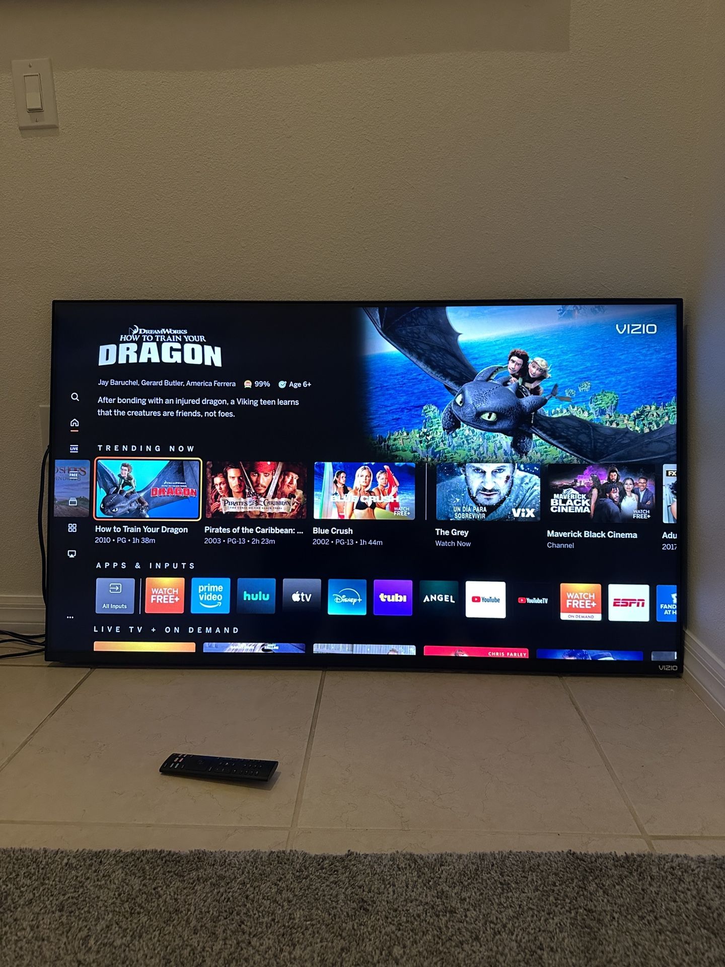 Vizio smart tv 4k 55” with remote