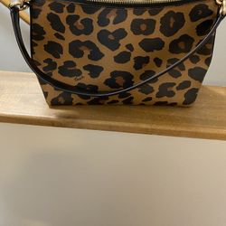 Small Size Coach Purse —- Like New In Leopard Color