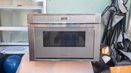 Thermador Stainless Steel Built-In Microwave