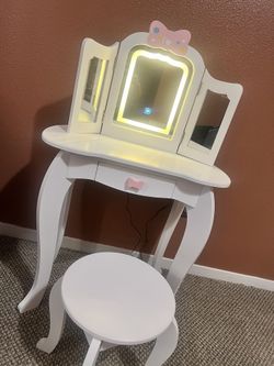 Child’s Vanity