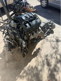 2020 Chevy Silverado 5.3l L84 v8 and transmission  parts