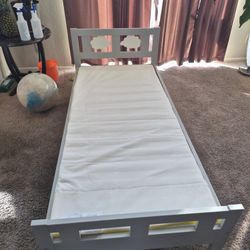 Camita De Bebe Para Cuatro Años O Mas Pegrutar Si Con Promiso Con Ti Colchon 