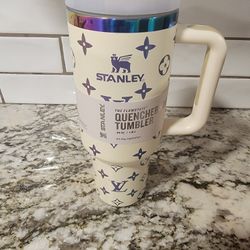 Stanley Cups, 40 Ounce, Hello Kitty or LV