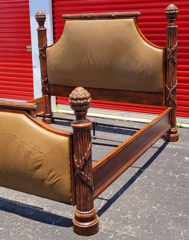 (FREE DELIVERY) Massive King Bed Frame