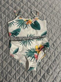 Bathing suit