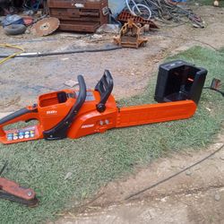 Echo 56v Electric Chainsaw New Never Used Charger And Saw Only 