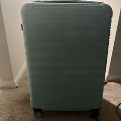 Ifly Luggage Suitcase Like New 