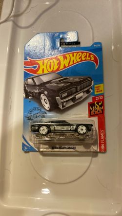 Hot Wheels 68 Mercury Cougar